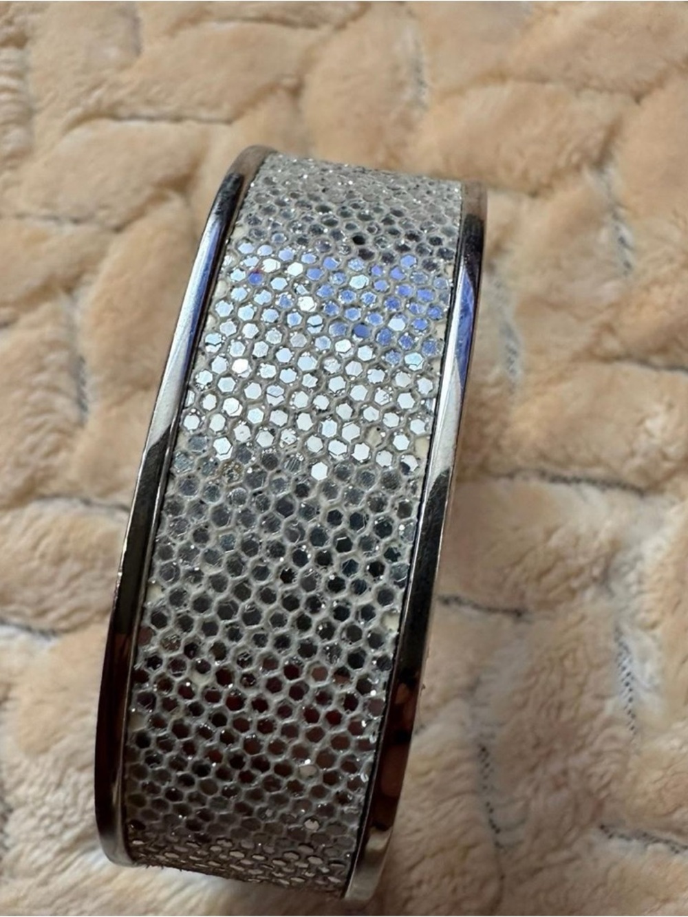 Vintage Studio Time Silver Mesh-Panel Cuff analogue Watch - Picture 6 of 8